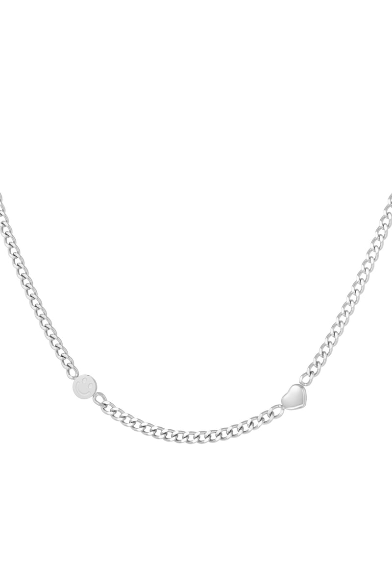 smile & heart chain necklace