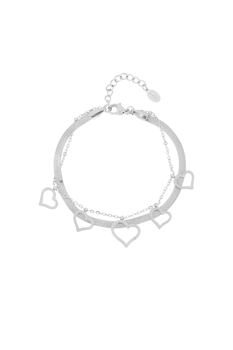 chunky heart bracelet